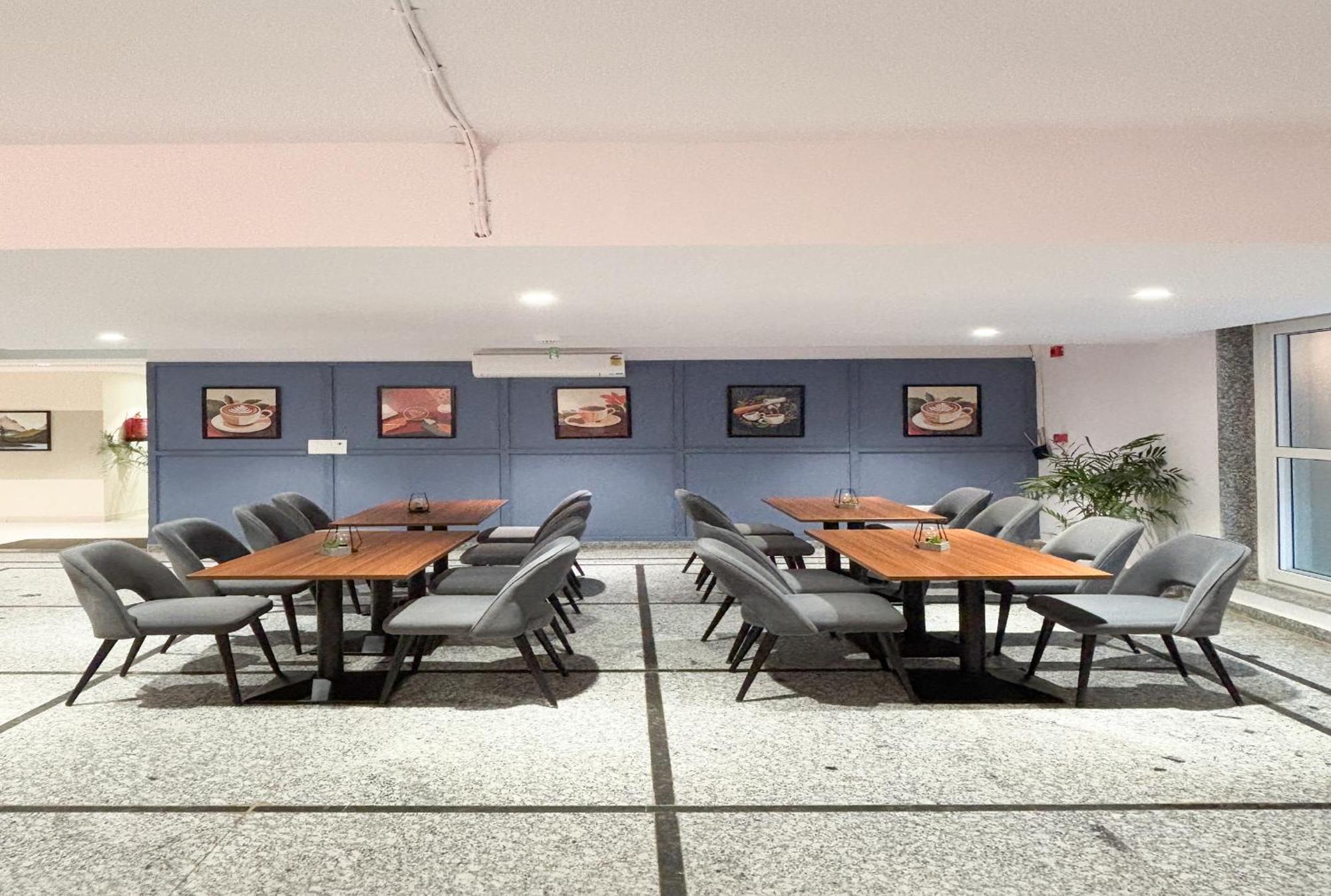 Housr Sector 45 Gurgaon Near Artemis Hospital Hotel Ngoại thất bức ảnh