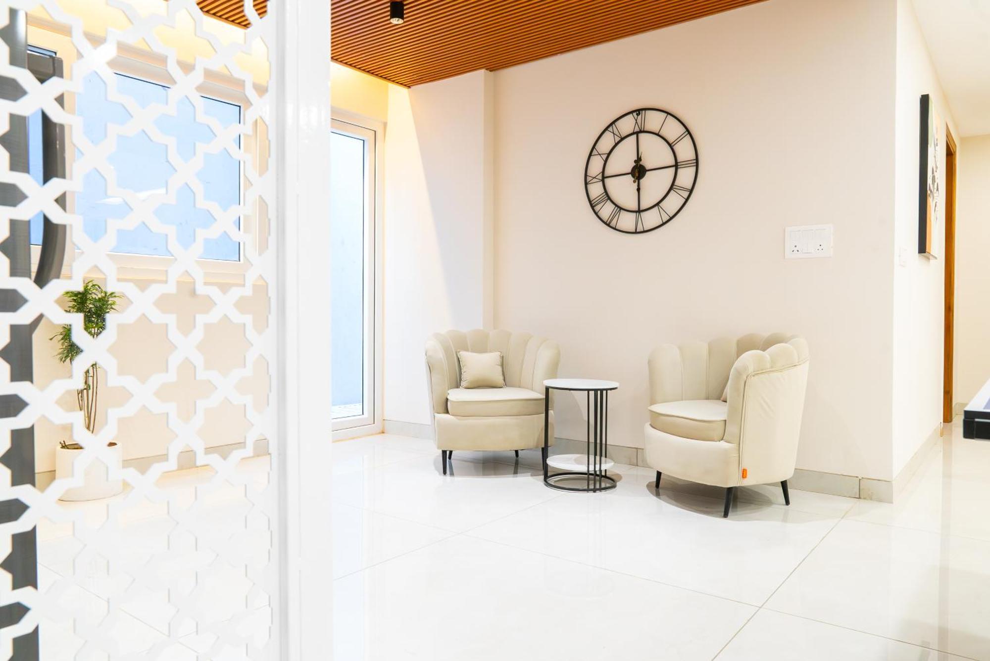Housr Sector 45 Gurgaon Near Artemis Hospital Hotel Ngoại thất bức ảnh